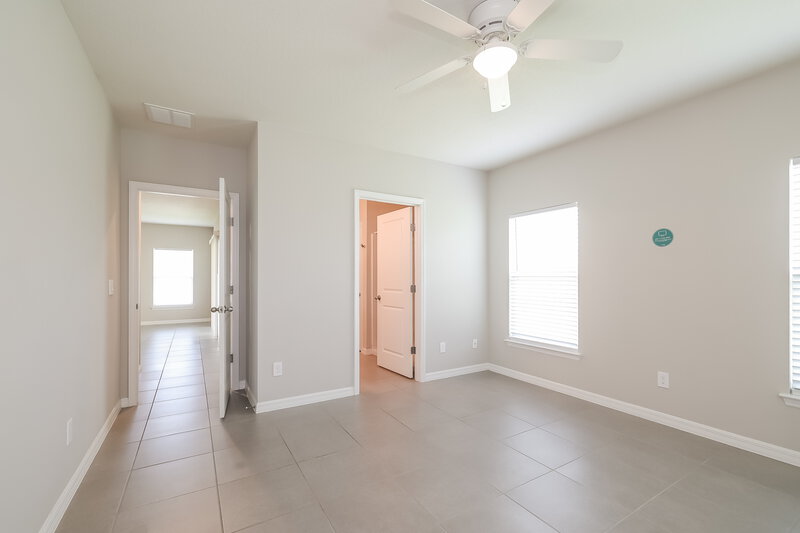 2,185/Mo, 850 San Jose Ct Kissimmee, FL 34758 Main Bedroom View