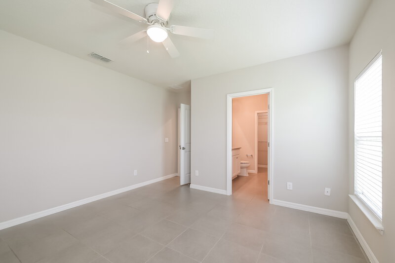 2,185/Mo, 850 San Jose Ct Kissimmee, FL 34758 Main Bedroom View 2