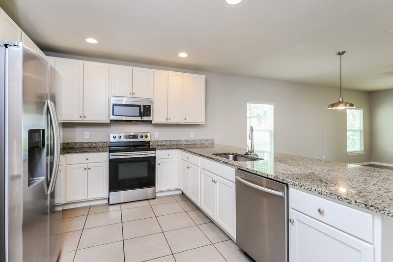 1,915/Mo, 859 Pisa Ln Kissimmee, FL 34758 Kitchen View