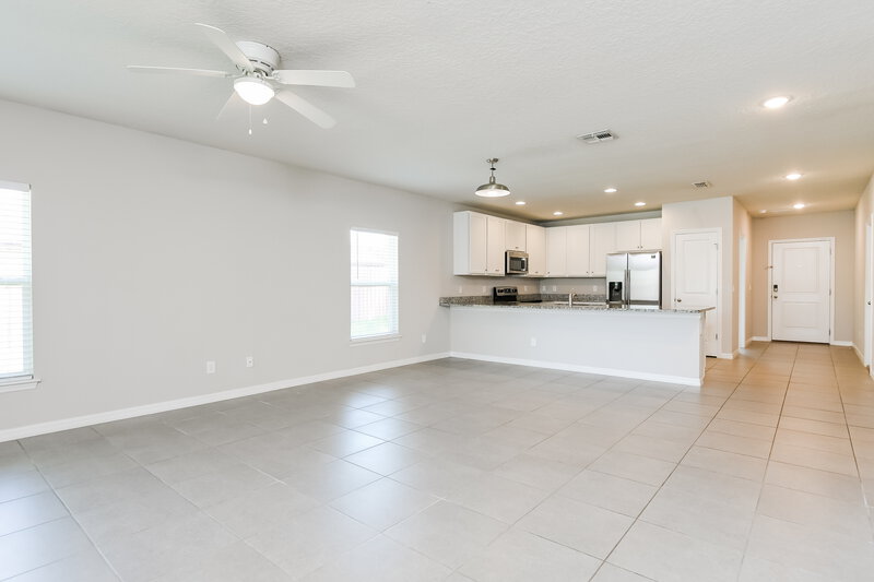 1,825/Mo, 903 Dartmouth Ct Kissimmee, FL 34758 Living Room View
