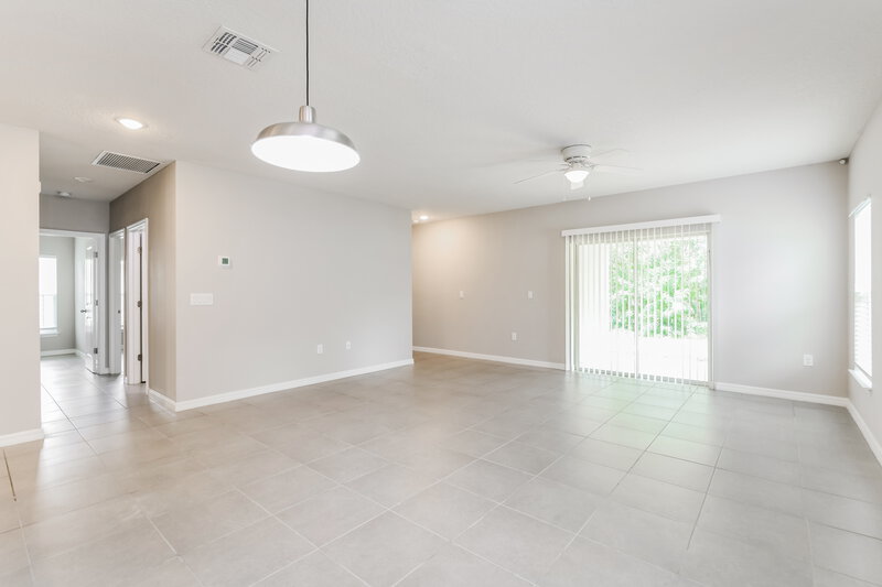 2,840/Mo, 911 Alsace Dr Kissimmee, FL 34759 Dining Room View