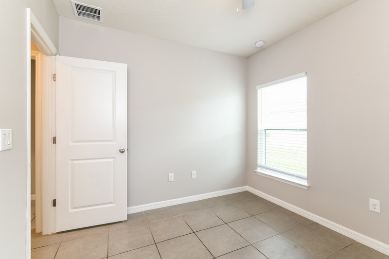 1,715/Mo, 956 Louvre Ct Kissimmee, FL 34759 Bedroom View 3