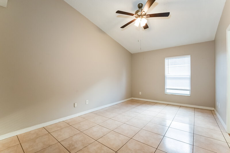 2,675/Mo, 13710 Glasser Ave Orlando, FL 32826 Main Bedroom View
