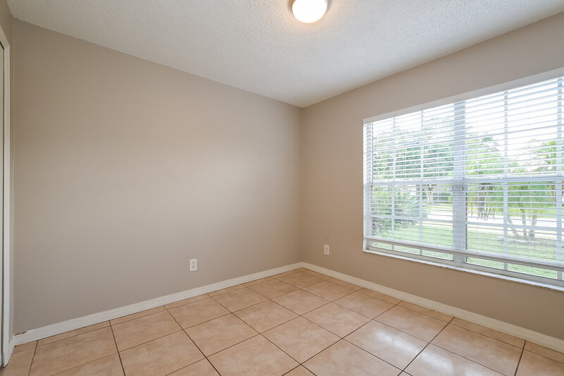 2,675/Mo, 13710 Glasser Ave Orlando, FL 32826 Bedroom View