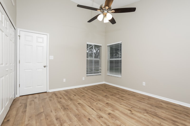 2,210/Mo, 1650 Riveredge Rd Oviedo, FL 32766 Main Bedroom View 2