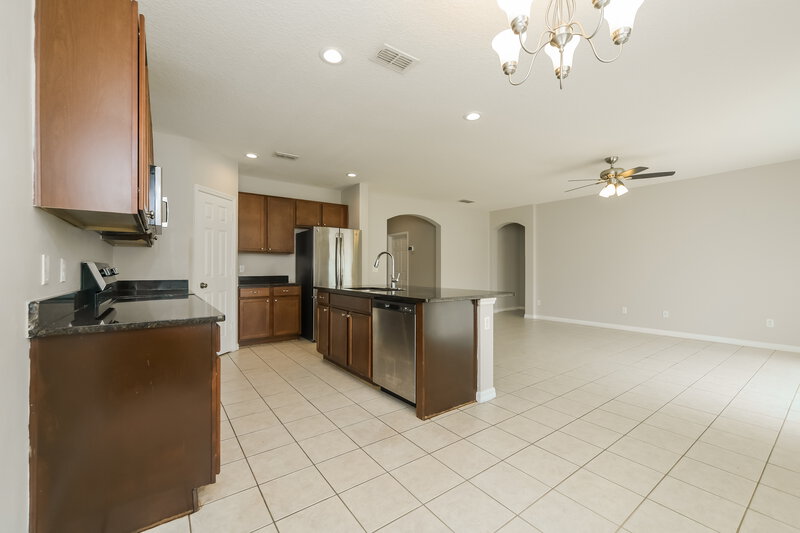 1,875/Mo, 3040 Morton Way Kissimmee, FL 34743 Dining Room View 2