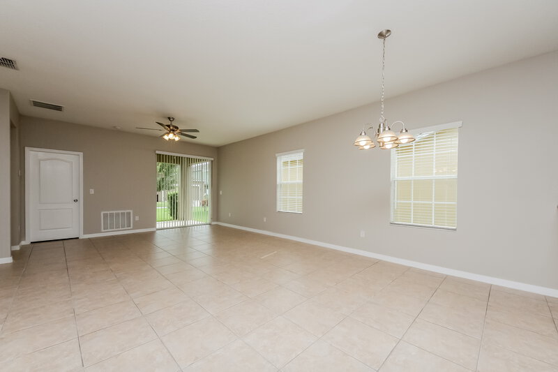 2,890/Mo, 6816 Butterfly Dr Saint Cloud, FL 34773 Living Room View 2