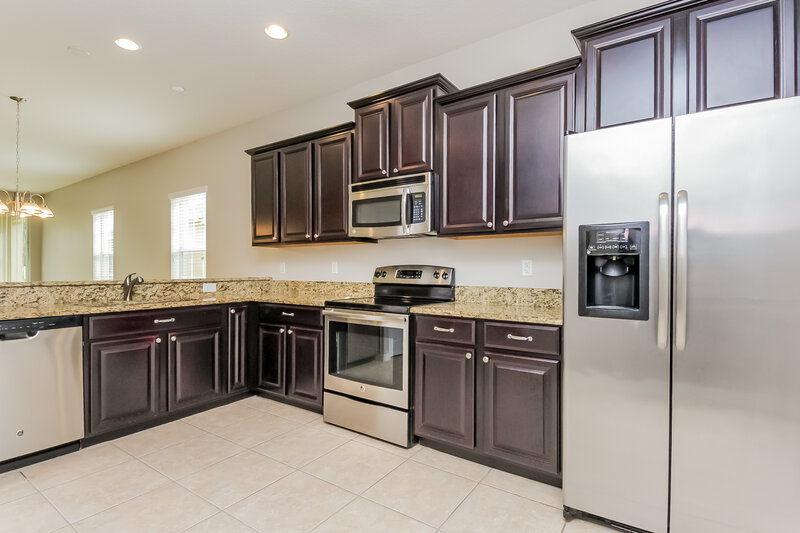 2,890/Mo, 6816 Butterfly Dr Saint Cloud, FL 34773 Kitchen View