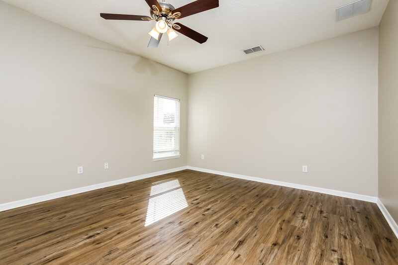 2,285/Mo, 508 Key Haven Dr Sanford, FL 32771 Main Bedroom View