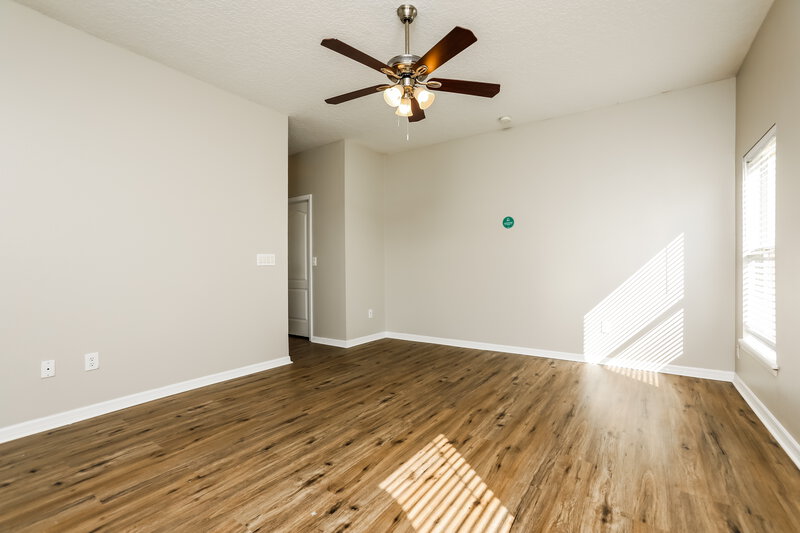 2,285/Mo, 508 Key Haven Dr Sanford, FL 32771 Main Bedroom View 2