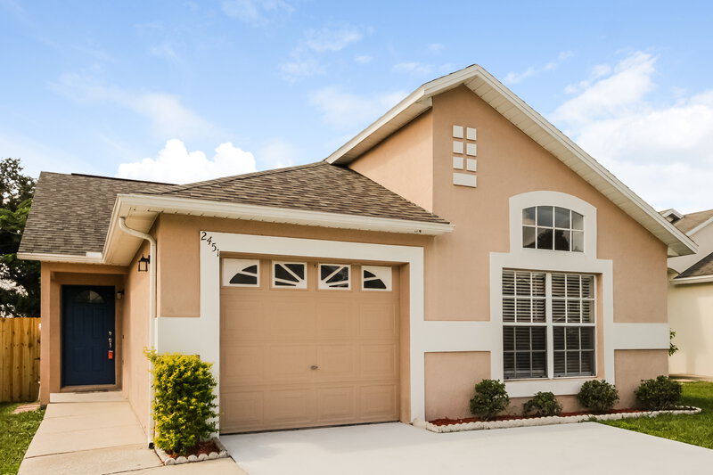 2,030/Mo, 2451 Parsons Pond Cir Kissimmee, FL 34743 Front View