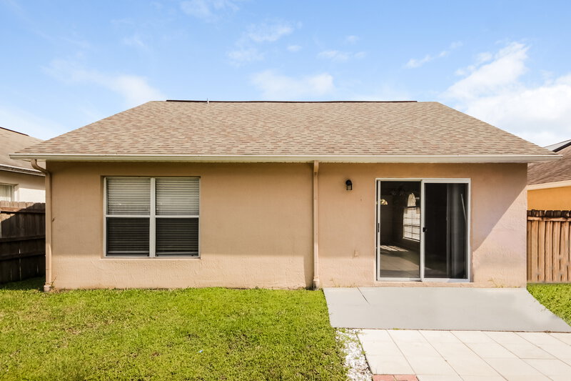 2,030/Mo, 2451 Parsons Pond Cir Kissimmee, FL 34743 Rear View 2