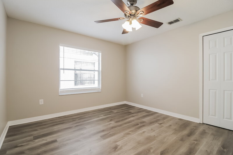 2,225/Mo, 10610 Wyndcliff Dr Orlando, FL 32817 Bedroom View 2
