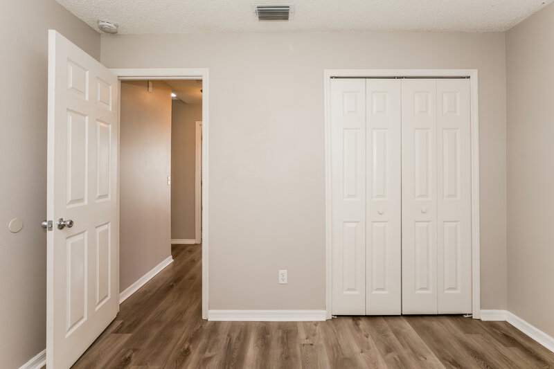 2,510/Mo, 466 Valencia Place Cir Orlando, FL 32825 Bedroom View