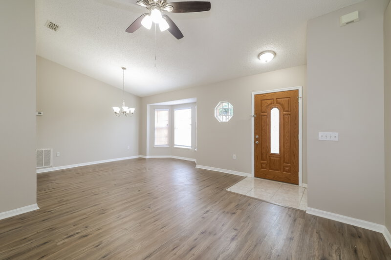 1,675/Mo, 1148 Orne Ct Kissimmee, FL 34759 Living Room View 2
