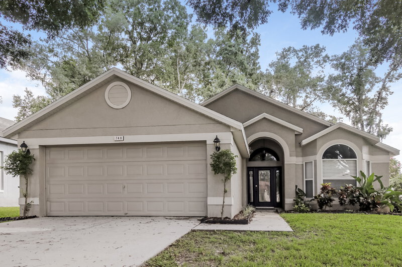 2,205/Mo, 748 White Ivey Ct Apopka, FL 32712 External View