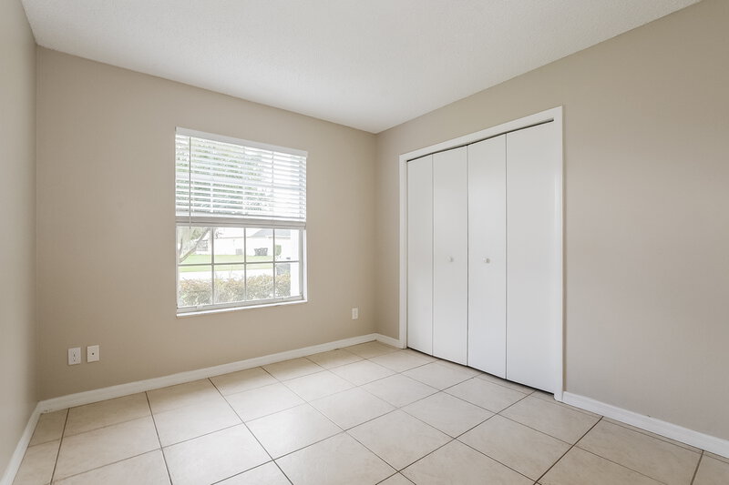 2,215/Mo, 725 Meadowside Ct Orlando, FL 32825 Bedroom View 3