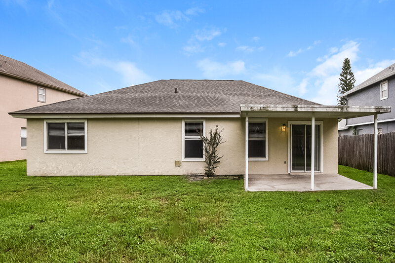 2,215/Mo, 725 Meadowside Ct Orlando, FL 32825 Rear View