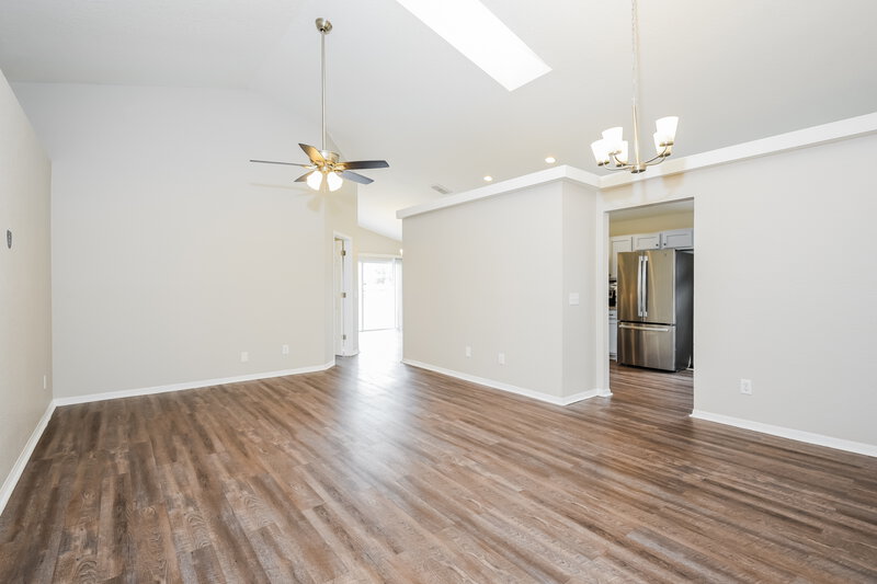 2,315/Mo, 1035 Pine St Apopka, FL 32703 Living Room View