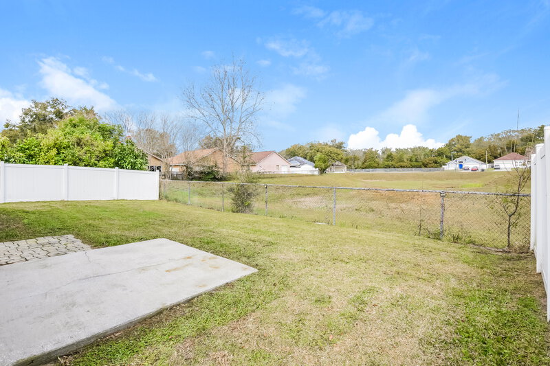 2,315/Mo, 1035 Pine St Apopka, FL 32703 Rear View 2