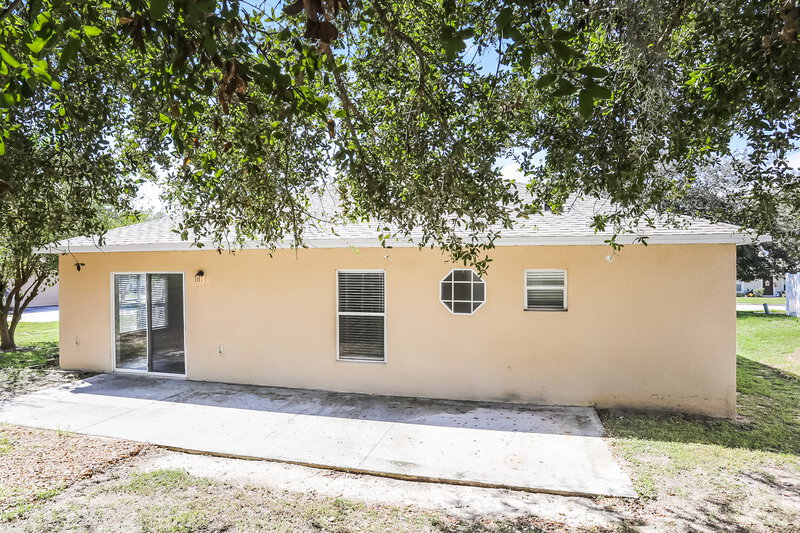 2,595/Mo, 333 Lake Shepard Dr Apopka, FL 32703 Rear View 2