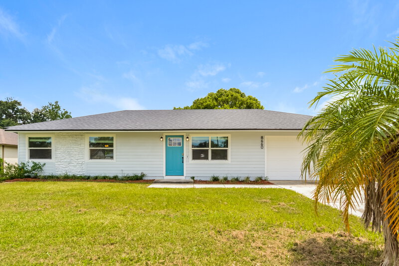 2,105/Mo, 8660 Lyonia Dr Orlando, FL 32829 External View