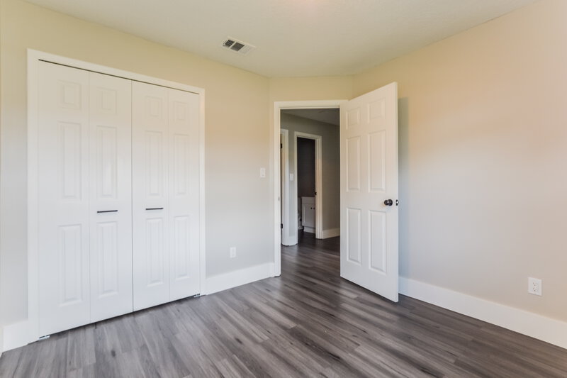 2,105/Mo, 8660 Lyonia Dr Orlando, FL 32829 Bedroom View 3