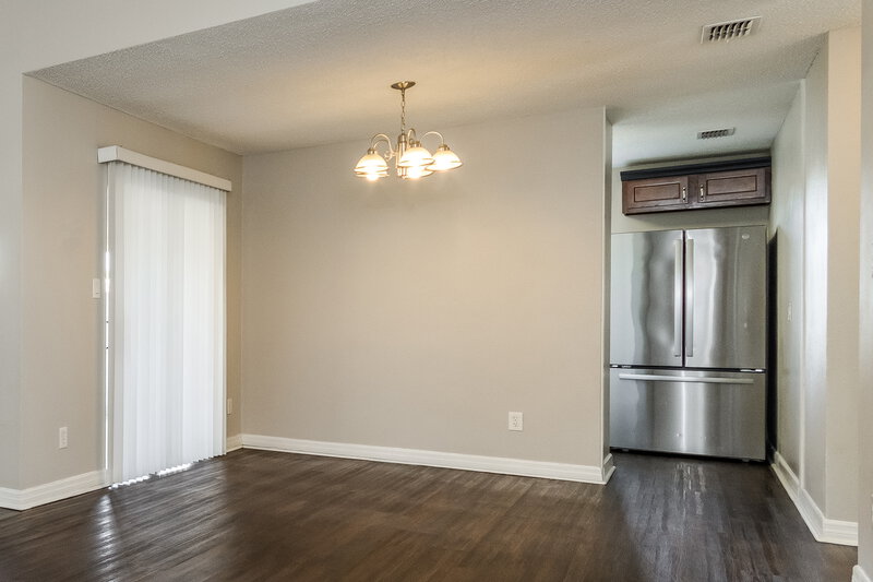 1,990/Mo, 3449 Sugar Mill Rd Kissimmee, FL 34741 Dining Room View