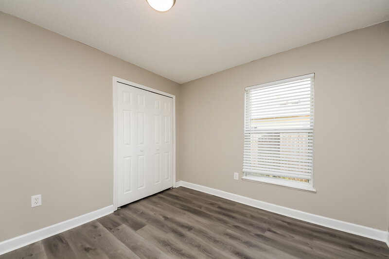 1,770/Mo, 341 Chelmsford Ct Kissimmee, FL 34758 Bedroom View 2