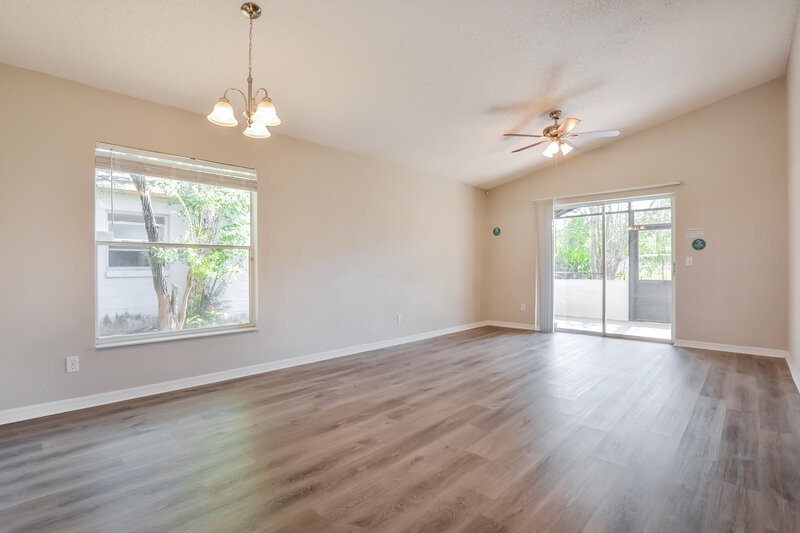 2,205/Mo, 2122 Donegan Pl Orlando, FL 32826 Living Room View
