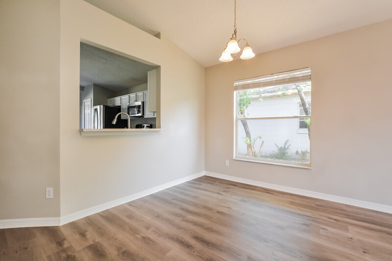 2,205/Mo, 2122 Donegan Pl Orlando, FL 32826 Dining Room View