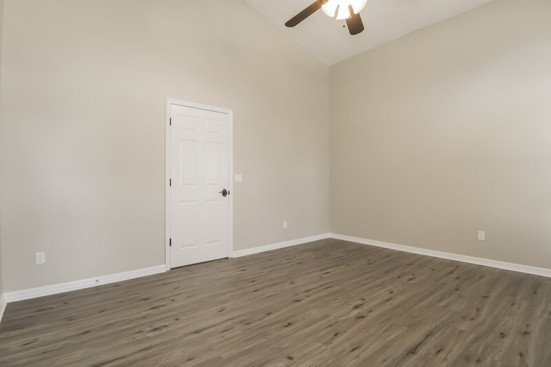 2,465/Mo, 10139 Rivers Trail Dr Orlando, FL 32817 Main Bedroom View