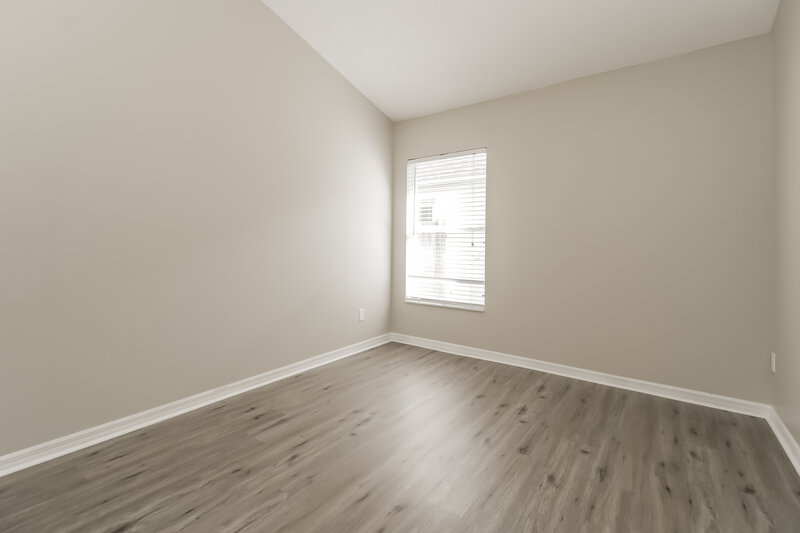 2,465/Mo, 10139 Rivers Trail Dr Orlando, FL 32817 Bedroom View 3