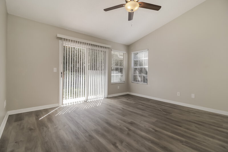 2,525/Mo, 6540 Piccadilly Ln Orlando, FL 32835 Living Room View 3