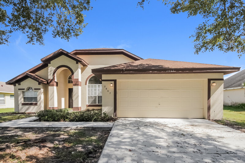 2,225/Mo, 2807 Berkshire Cir Kissimmee, FL 34743 Front View
