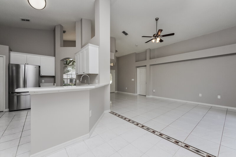 2,225/Mo, 2807 Berkshire Cir Kissimmee, FL 34743 Kitchen View 3