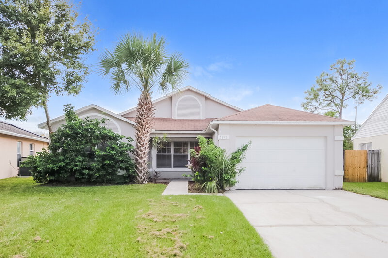 2,340/Mo, 2872 Woodruff Dr Orlando, FL 32837 Front View