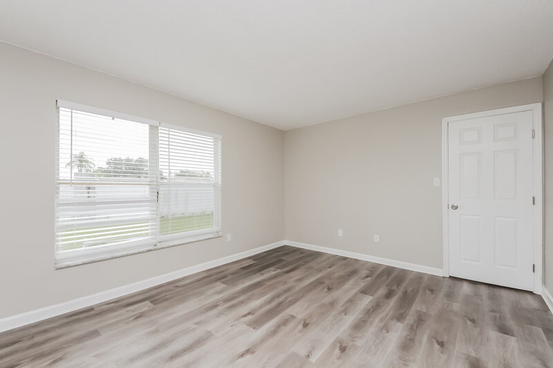 2,340/Mo, 2872 Woodruff Dr Orlando, FL 32837 Bedroom View