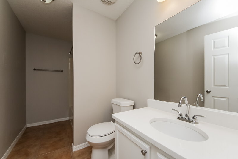 2,870/Mo, 810 Adour Dr Kissimmee, FL 34759 Bathroom View