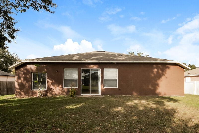 2,870/Mo, 810 Adour Dr Kissimmee, FL 34759 Rear View