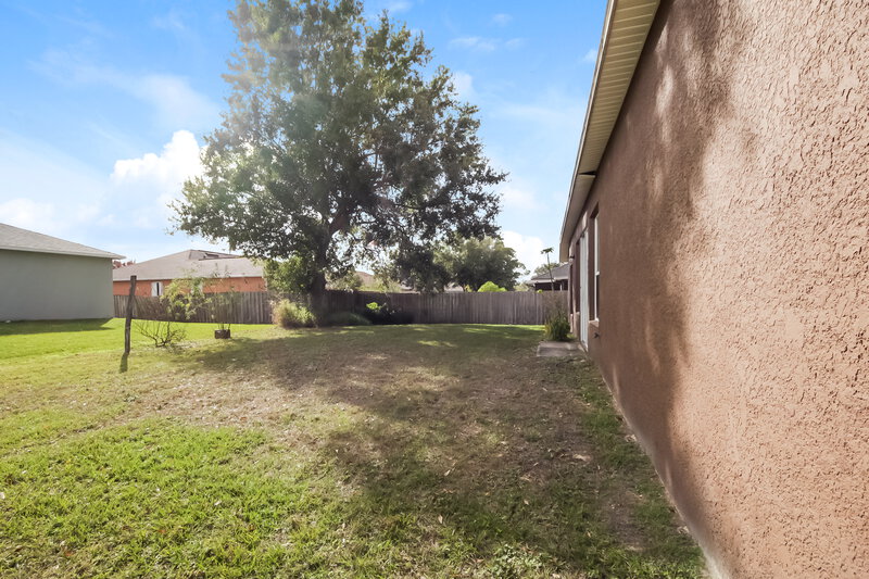 2,870/Mo, 810 Adour Dr Kissimmee, FL 34759 Rear View 2