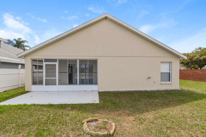 2,105/Mo, 1853 Wimbledon St Kissimmee, FL 34743 Rear View