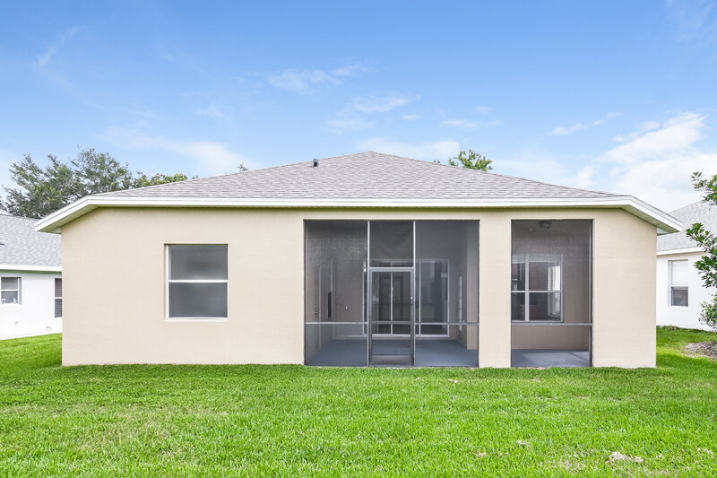 2,450/Mo, 3217 Stonehurst Cir Kissimmee, FL 34741 Rear View