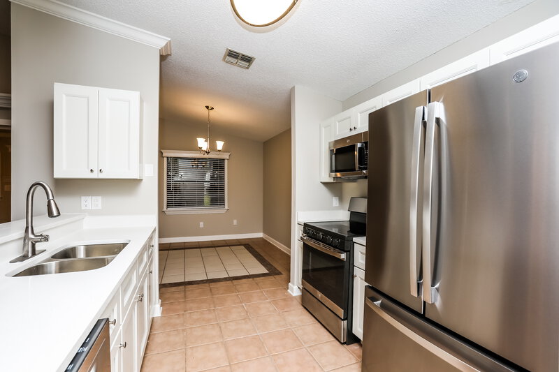 1,990/Mo, 336 Copperstone Cir Casselberry, FL 32707 Kitchen View