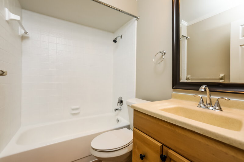 1,990/Mo, 336 Copperstone Cir Casselberry, FL 32707 Bathroom View