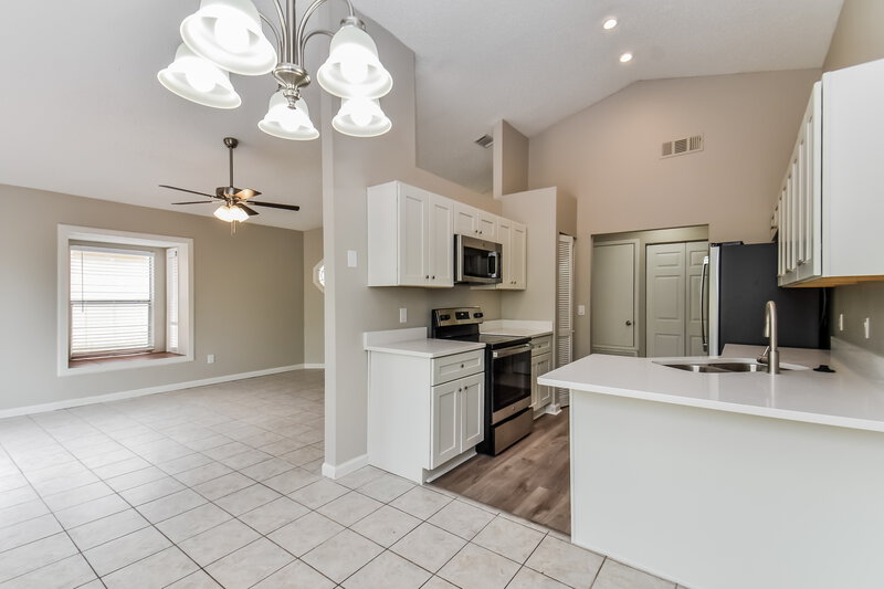 2,555/Mo, 11519 Keeley Ct Orlando, FL 32837 Dining Room View