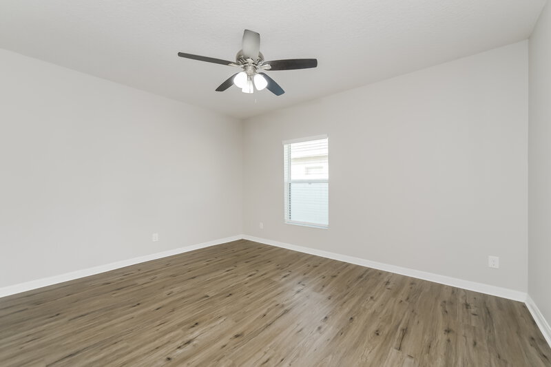 2,150/Mo, 4602 Caverns Dr Kissimmee, FL 34758 Main Bedroom View