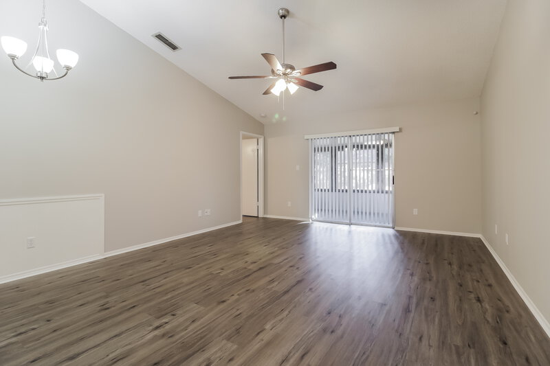 2,060/Mo, 14074 Ithaca Way Orlando, FL 32826 Living Room View