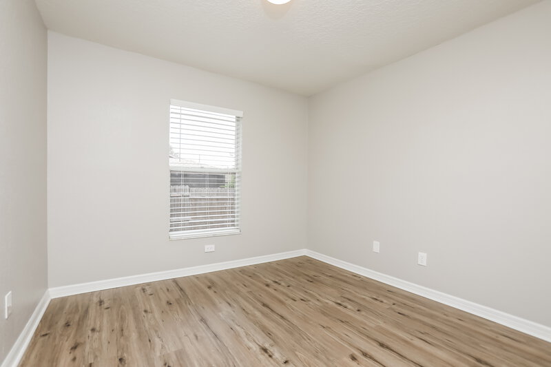 2,045/Mo, 107 W Cleveland St Apopka, FL 32703 Bedroom View 2