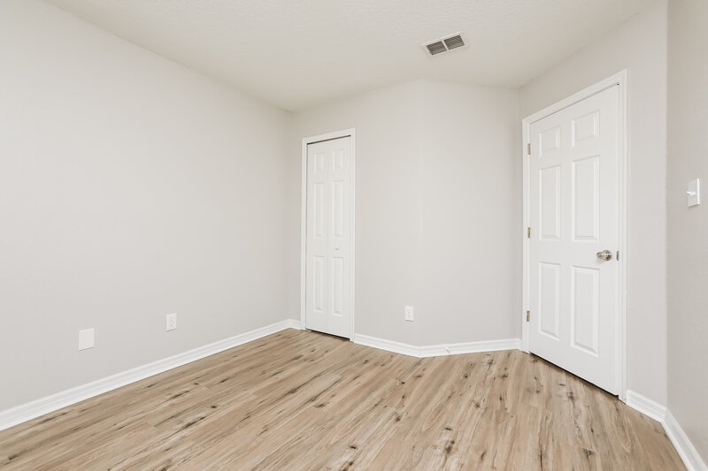 2,045/Mo, 107 W Cleveland St Apopka, FL 32703 Bedroom View 3